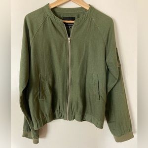 Sanctuary Green Linen/Vicose Bomber Jacket, size Medium